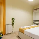 Sonnino House *