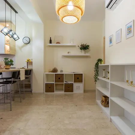 Apartment Sonnino House